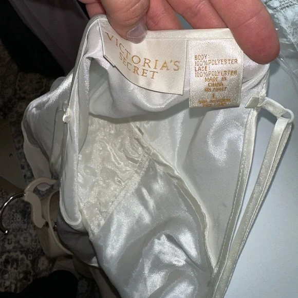 Victoria's Secret (L) Vintage Off White Bridal Sheer Ruffle Lingerie Bodysuit - Picture 5 of 6